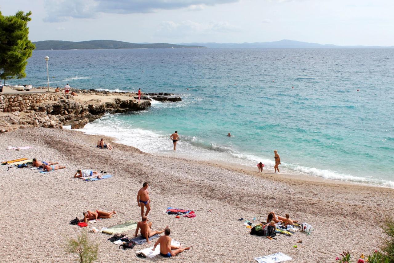 Apartments With A Parking Space Ivan Dolac, Hvar - 8753 Exterior photo